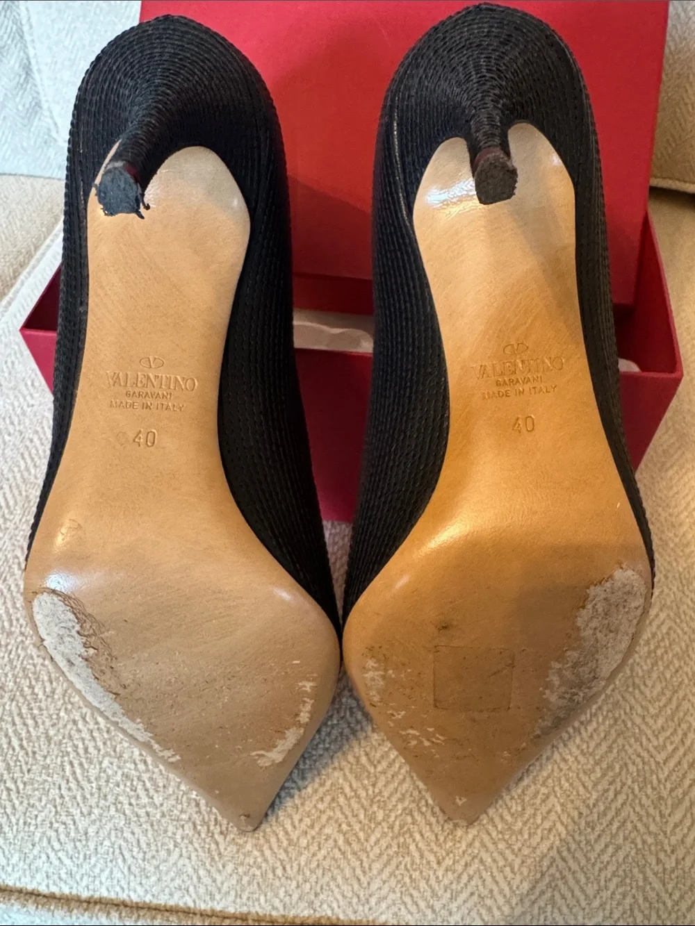 Valentino Black Ribbed Pointed Toe Heels